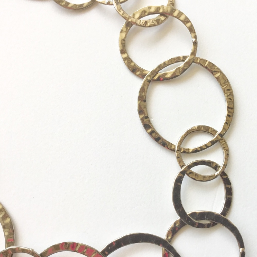 Circle Link Necklace - Picture 4 of 4